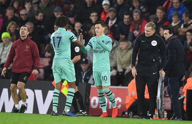 Chấm điểm Arsenal: Thảm họa mang tên Koscielny - Bóng Đá