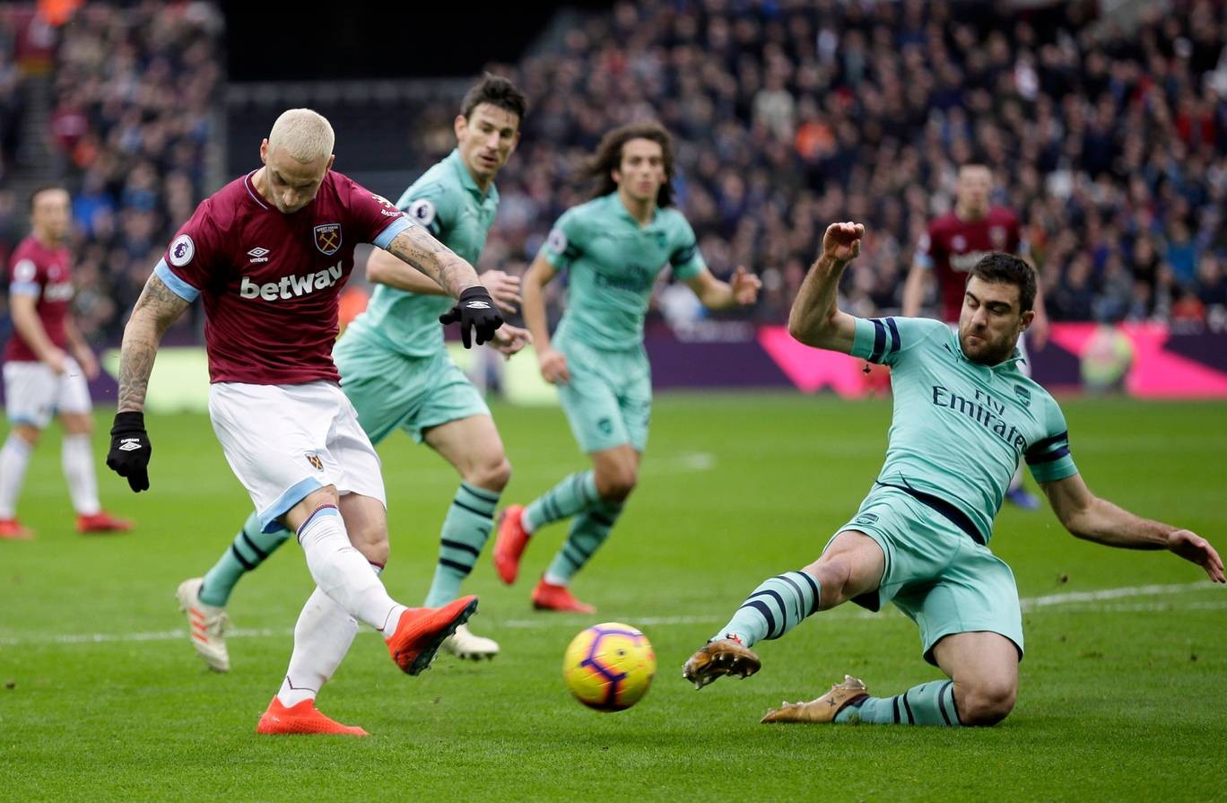 Chấm điểm Arsenal: Cái tên quen thuộc 