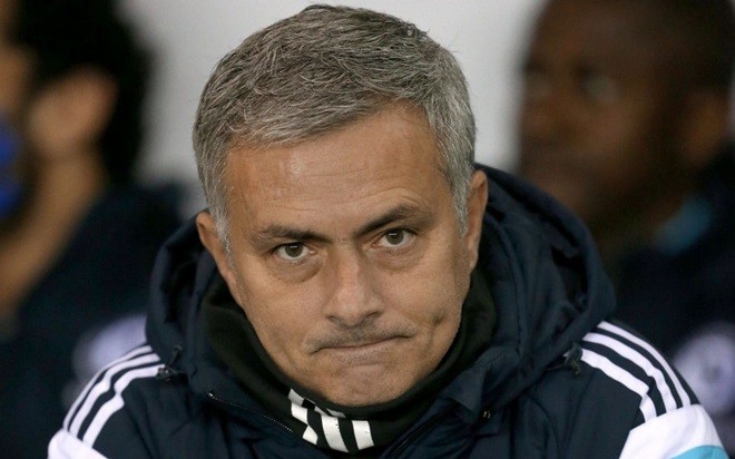 Diện mạo Mourinho thay đổi ra sau từ 