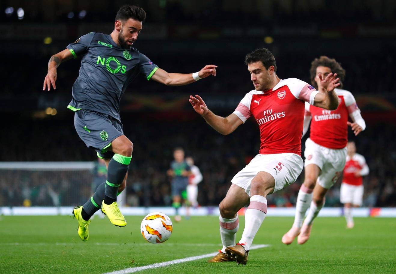 Dư âm trận hòa của Arsenal: Mọi thứ đều ổn trừ... Welbeck! - Bóng Đá