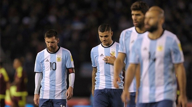 'Thách thức kép' đợi Messi phía trước: Barcelona và Argentina - Bóng Đá