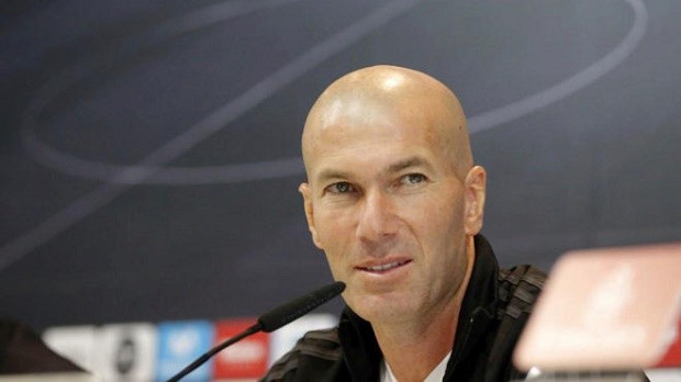 Zidane lên tiếng về kế hoạch chuyển nhượng trong phiên chợ Đông - Bóng Đá
