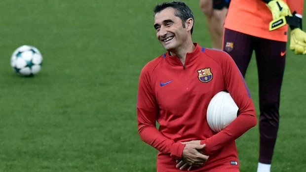 Valverde 'hạ gục' truyền thống bằng sự điềm đạm - Bóng Đá