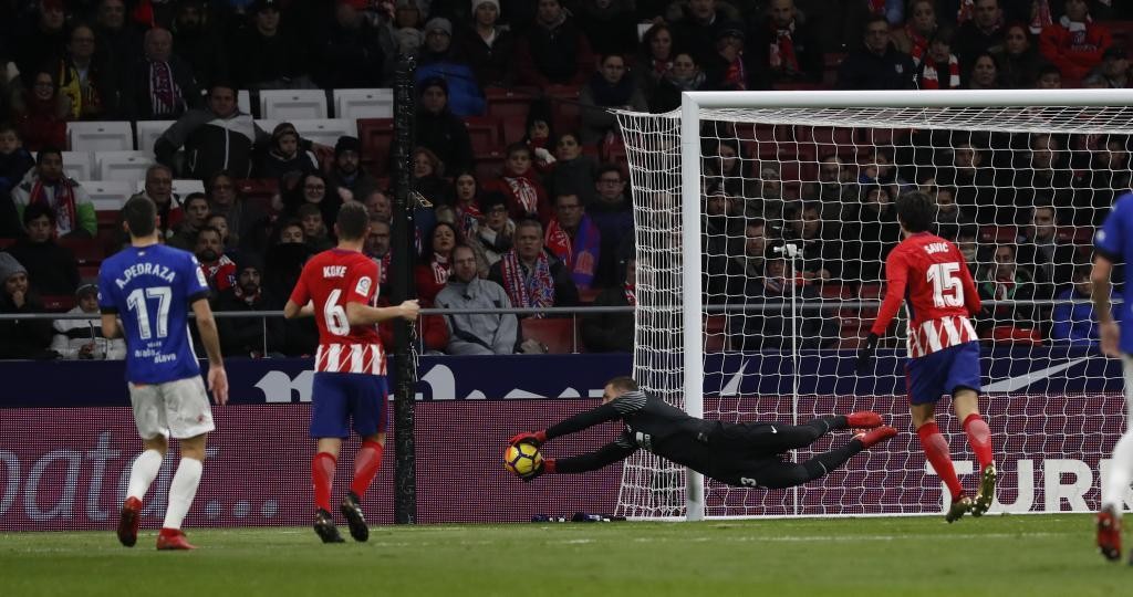 Atletico Madrid sở hữu viên ngọc quý giá trước khung gỗ - Bóng Đá