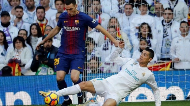 Barca chưa từng thua khi có Vermaelen trong đội hình - Bóng Đá