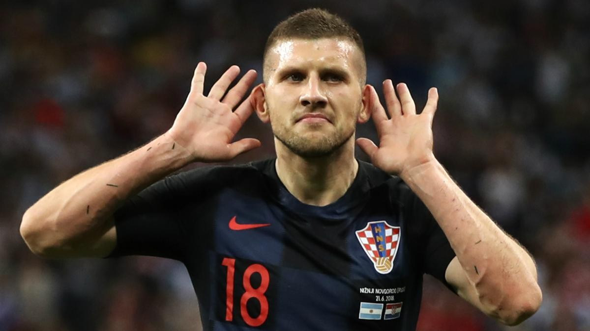 NÓNG! Mục tiêu của Man Utd nói 'hãy đến và mang tôi đi' - Bóng Đá
