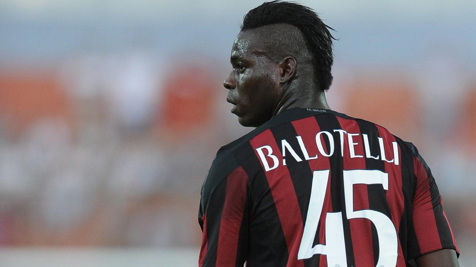 10 câu nói 'vạn người mê' của Mario Balotelli - Bóng Đá