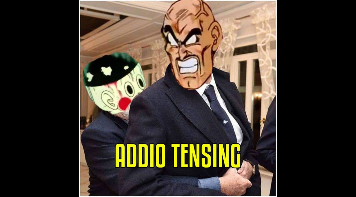 Cư dân mạng đổ xô chế cảnh ôm nồng cháy của HLV Sarri - Bóng Đá