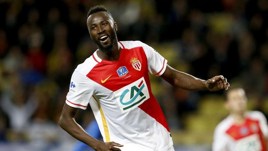 5 cầu thủ tự do chất lượng mà các đội bóng có thể chiêu mộ ngay lúc này - Bóng Đá