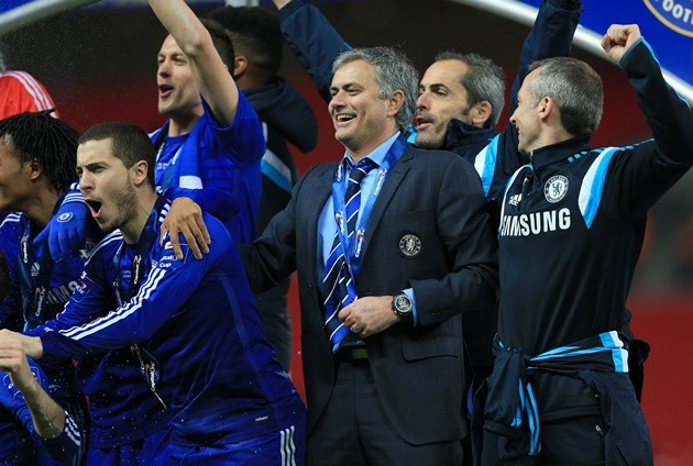 Hazard tiết lộ tin nhắn gửi cho Mourinho - Bóng Đá