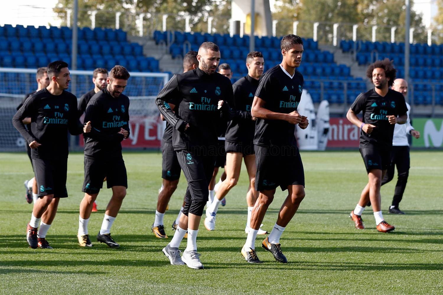 Ảnh tâp Real Madrid - Bóng Đá