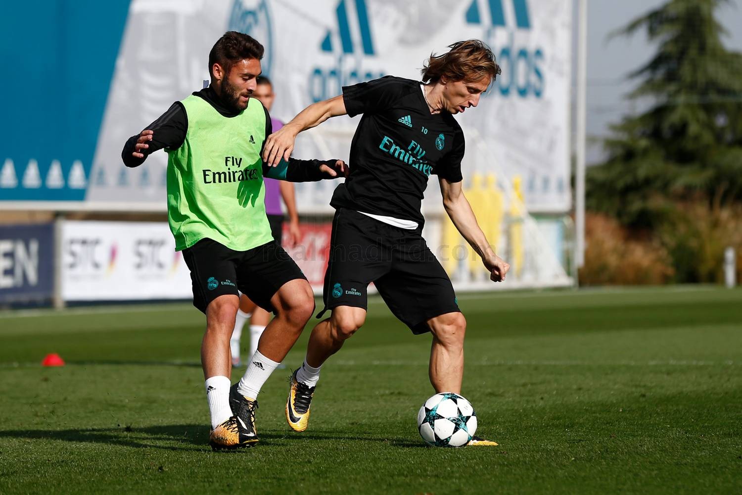 Ảnh tâp Real Madrid - Bóng Đá