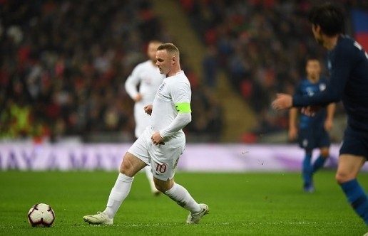 Rooney: Gerrard hay nhất tại tuyển Anh - Bóng Đá