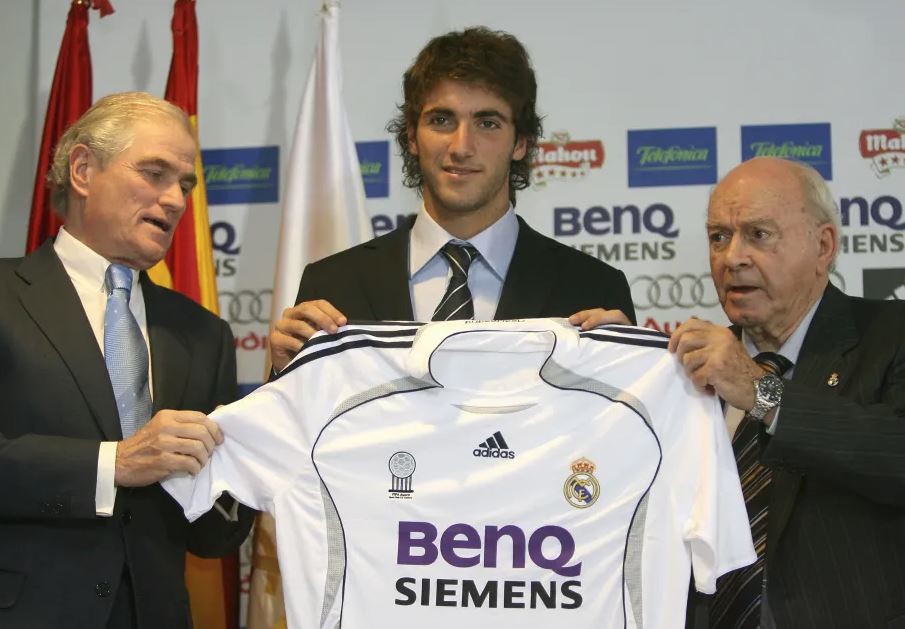 Sự nghiệp của Gonzalo Higuain qua ảnh - Bóng Đá
