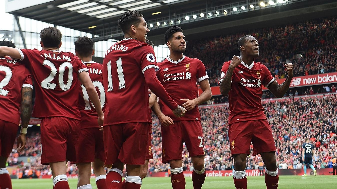 Gác lại nỗi buồn, dàn sao Tottenham ôm nhau thắm thiết trên sân tập - Bóng Đá