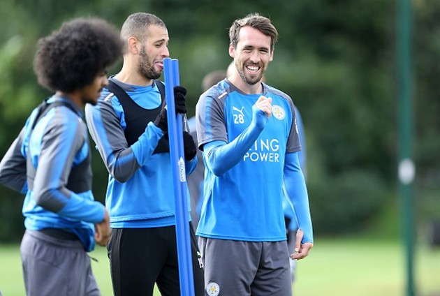 Vắng Vardy buổi tập của Leicester vẫn ngập tiếng cười  - Bóng Đá