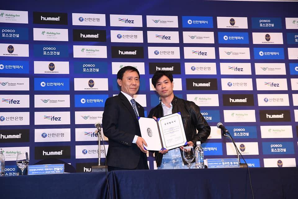 Công Phượng cực ngầu ra mắt Incheon Utd trước sự chứng kiến của HLV Park Hang-seo - Bóng Đá