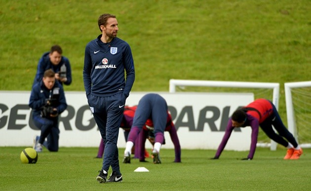 Southgate phá cách, cho hàng thủ tập 