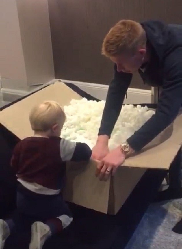 Chưa hồi phục chấn thương, Kevin De Bruyne vẫn nhận được tin vui - Bóng Đá
