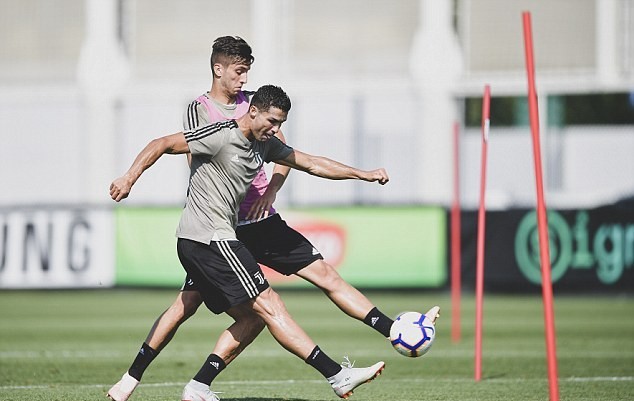 Mourinho nổi khùng - Bóng Đá