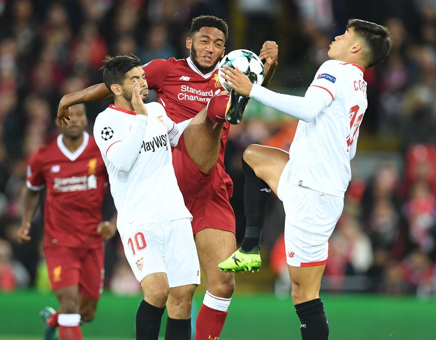 Messi 'luyện' FIFA cùng con trai Thiago - Bóng Đá