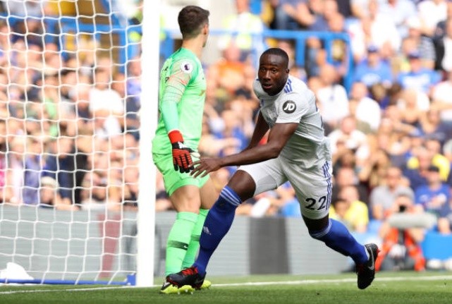 Dàn sao Inter mang thời trang lạ 