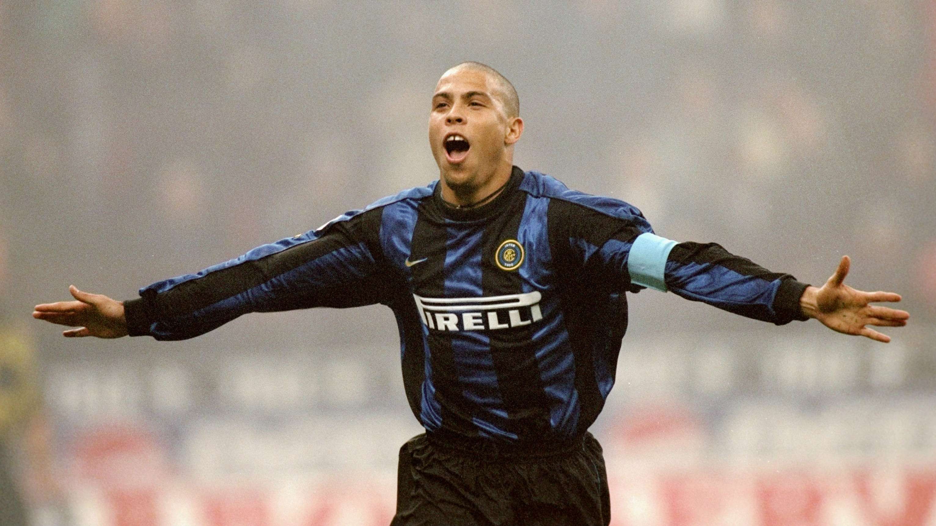 Ronaldo 'béo' đưa Icardi lên mây trước đại chiến - Bóng Đá