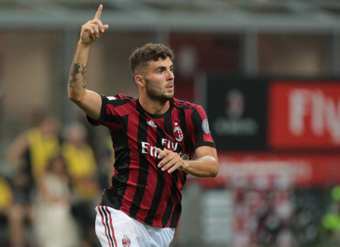 AC Milan 2-1 Cagliari: Lại là Cutrone! - Bóng Đá