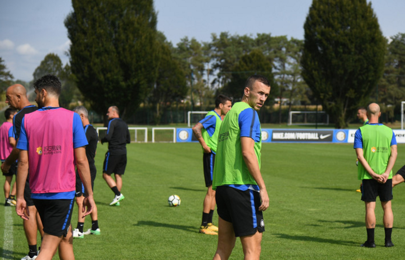 Inter tập luyện - Bóng Đá