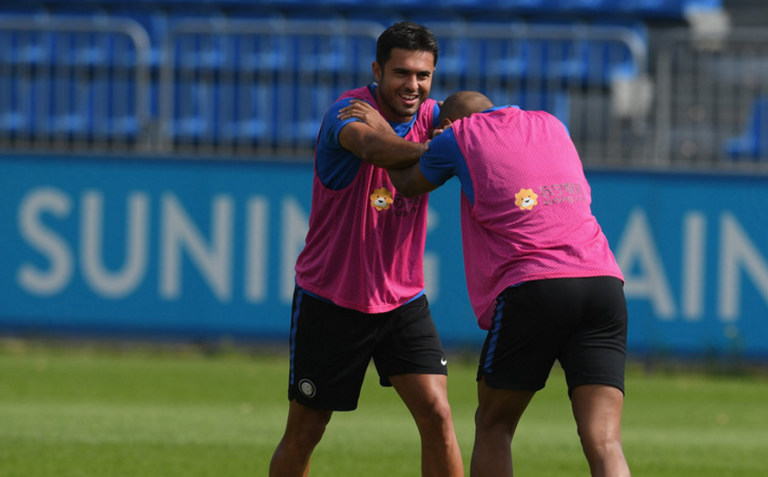 Inter tập luyện - Bóng Đá