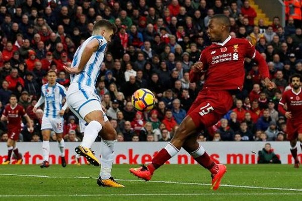 TRỰC TIẾP Liverpool 0-0 Huddersfield: Lindelof 2.0? (Hiệp 1) - Bóng Đá