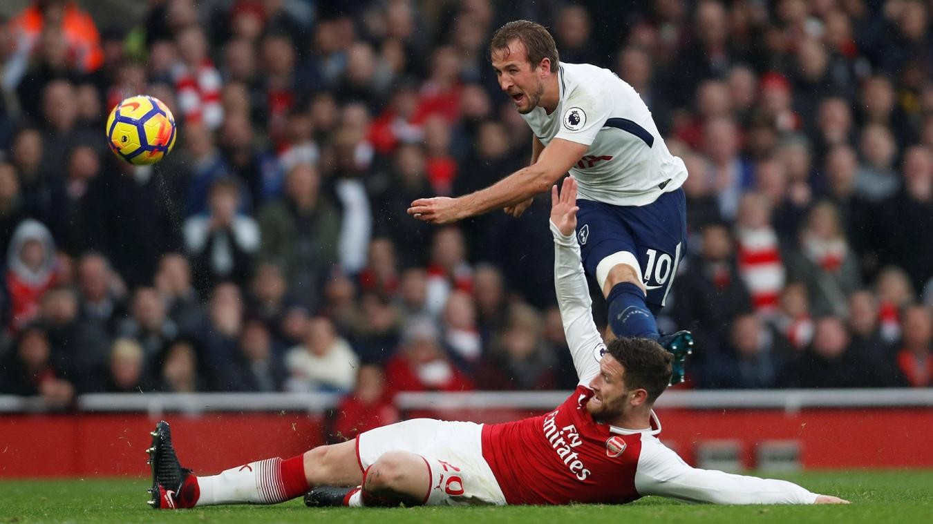 10 thống kê đáng chú ý trước vòng 14 Ngoại hạng Anh: Kỷ lục 'khủng' chờ Sterling - Bóng Đá