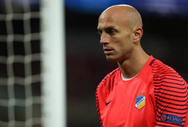 Thủ môn APOEL thất thần vì Tottenham quá 'khủng khiếp' - Bóng Đá