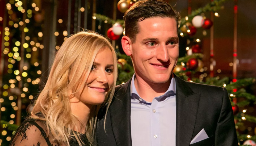 Dàn sao Bayern lịch lãm dự Giáng Sinh sớm cùng 'nửa kia' - Bóng Đá