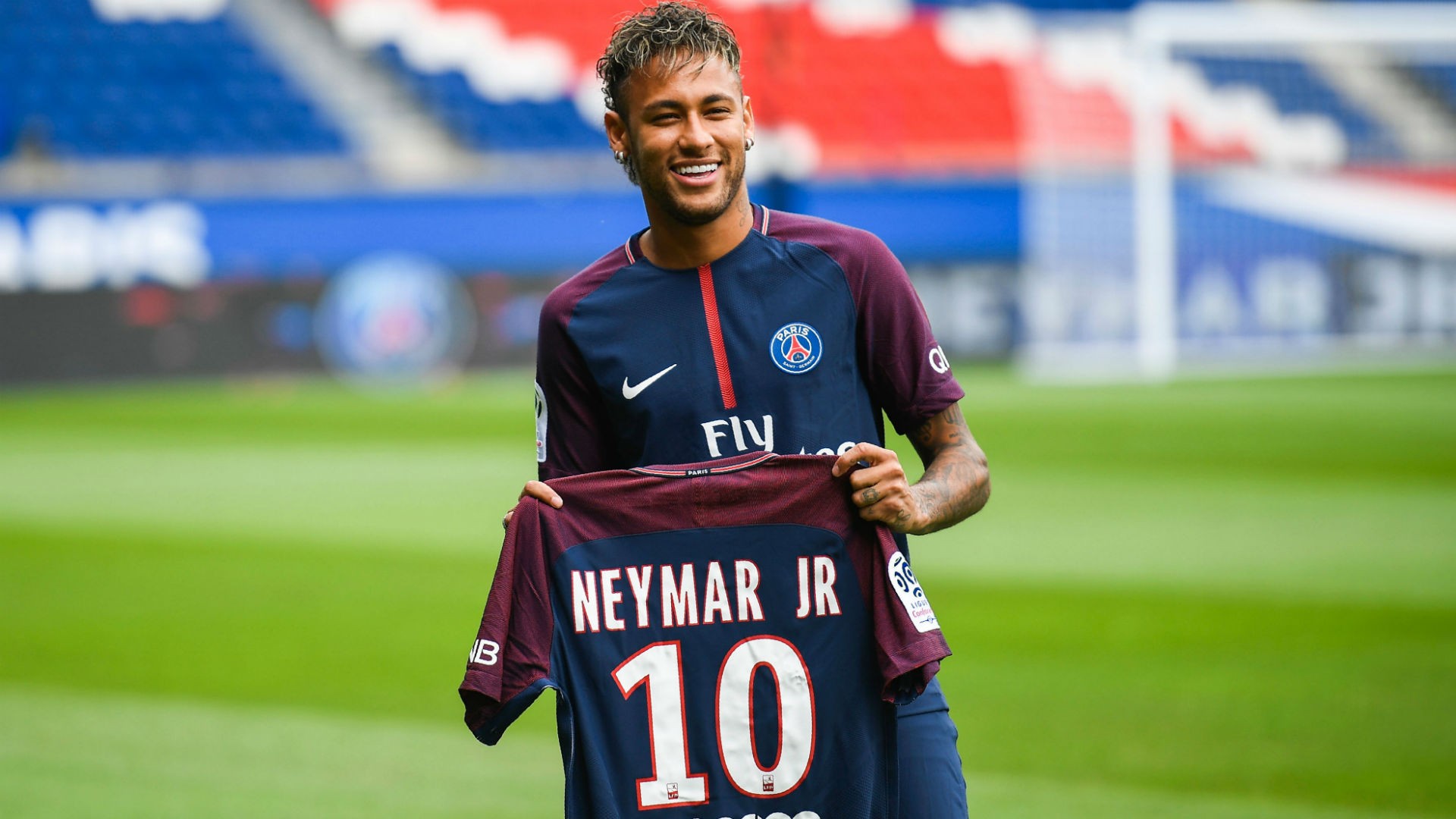 Van Dijk và các bản hợp đồng đắt giá nhất lịch sử - Bóng Đá