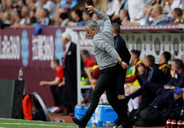 Điểm lại những lần 'thoát chết' trước đó của Mourinho trong mùa giải 2018/19 - Bóng Đá