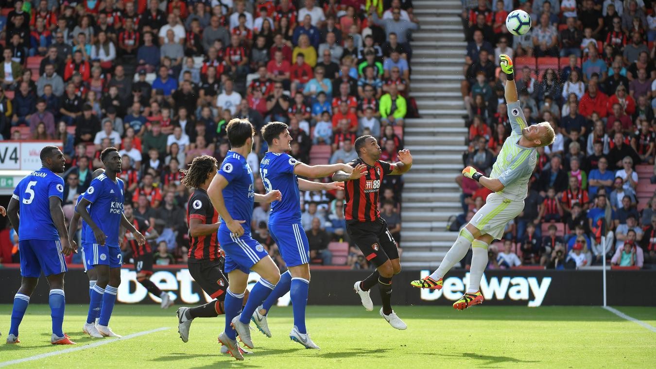 10 khoảnh khắc ấn tượng nhất vòng 5 Premier League - Bóng Đá