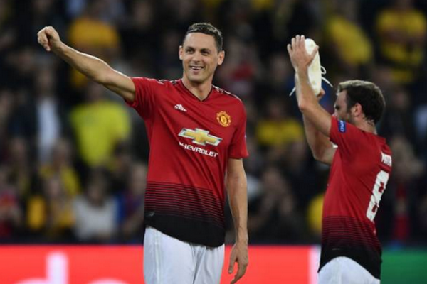 'Ibrahimovic' làm loạn trong chiến thắng của Man United - Bóng Đá