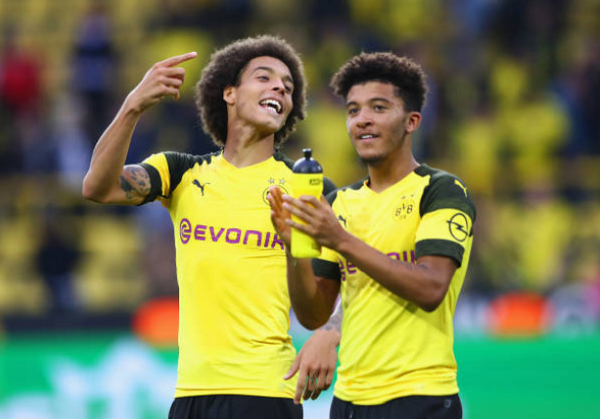 Chỉ 20 phút mỗi trận, sao trẻ Dortmund đang đứng trên đỉnh châu Âu  - Bóng Đá