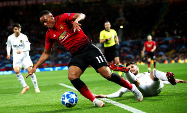 Mourinho tự dự đoán tương lai bản thân sau trận hòa Valencia? - Bóng Đá