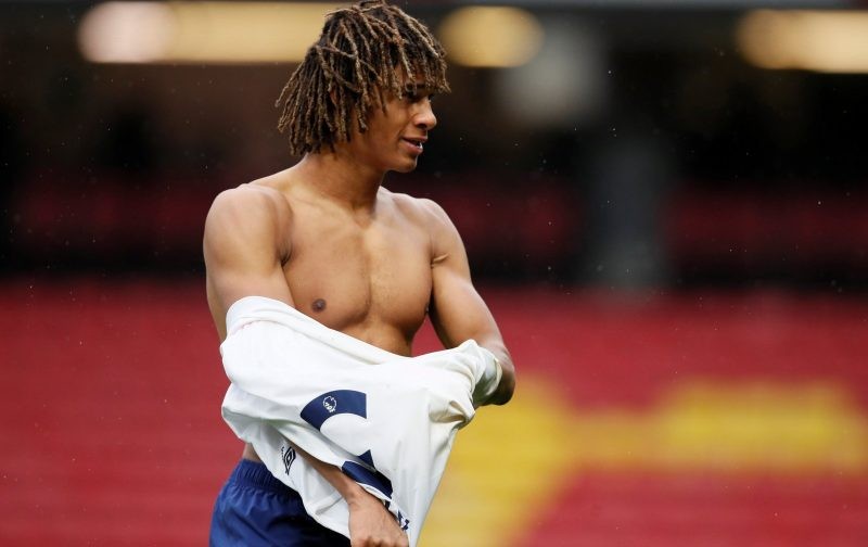 Fan Man Utd ủng hộ Mourinho mua sao Bournemouth - Bóng Đá