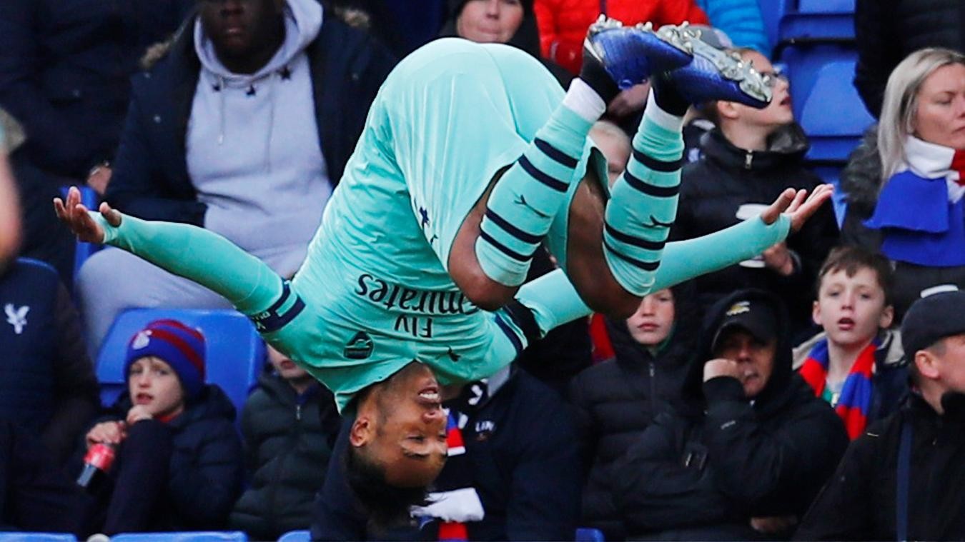 10 khoảnh khắc ấn tượng nhất vòng 10 Premier League - Bóng Đá