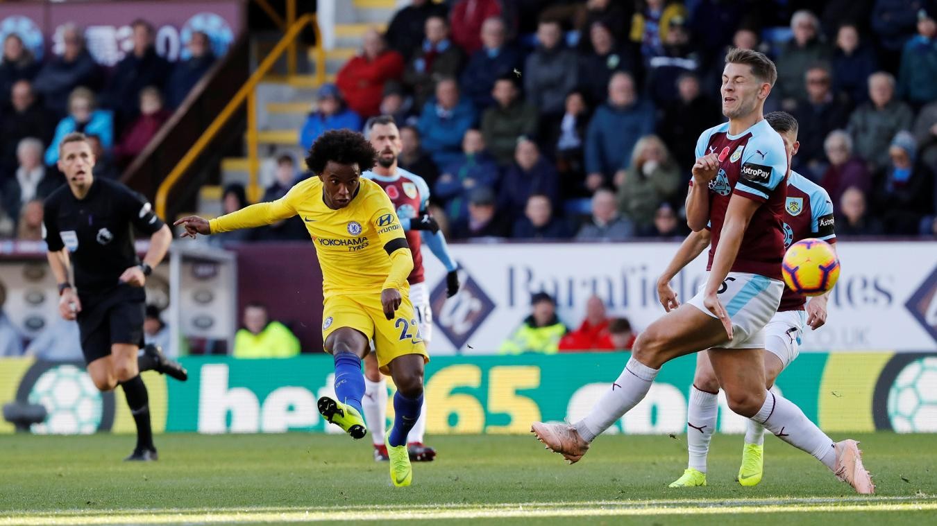 10 khoảnh khắc ấn tượng nhất vòng 10 Premier League - Bóng Đá