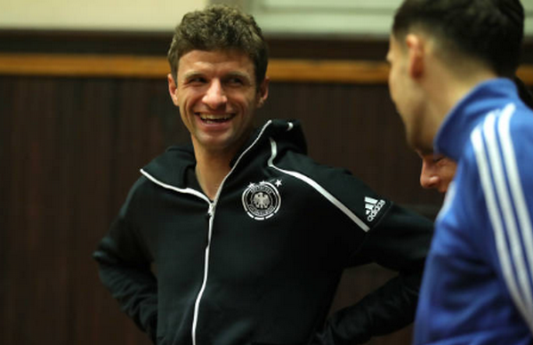 Đức tập luyện - Bóng Đá