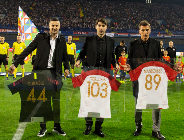 'Siêu tiền đạo' Mandzukic trở lại, Croatia đánh dấu cột mốc lịch sử - Bóng Đá