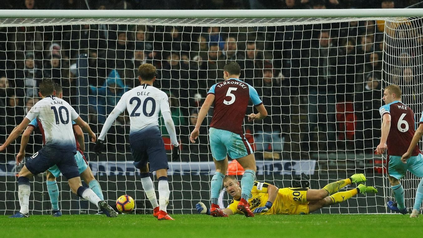 'Thần tài' ghi bàn phút bù giờ, Tottenham gieo sầu cho Chelsea và Arsenal - Bóng Đá