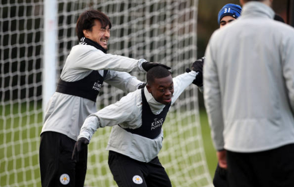 Cầu thủ Leicester rủ nhau chọc tức Chelsea và Man City? - Bóng Đá
