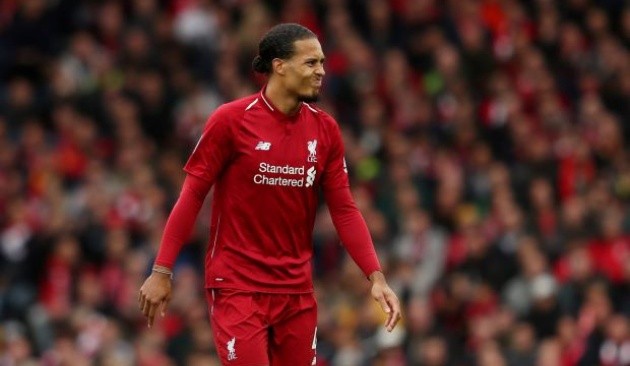 Virgil van Dijk đâu phải trung vệ xuất sắc nhất của Liverpool mùa này - Bóng Đá