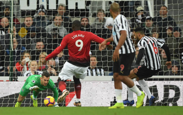 Cựu sao Liverpool gây hấn, và đây là cách Pogba đáp trả - Bóng Đá
