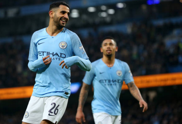 10 năm sau đêm buồn Olimpiyskiy, Kyle Walker cảm xúc gặp lại bạn cũ  - Bóng Đá